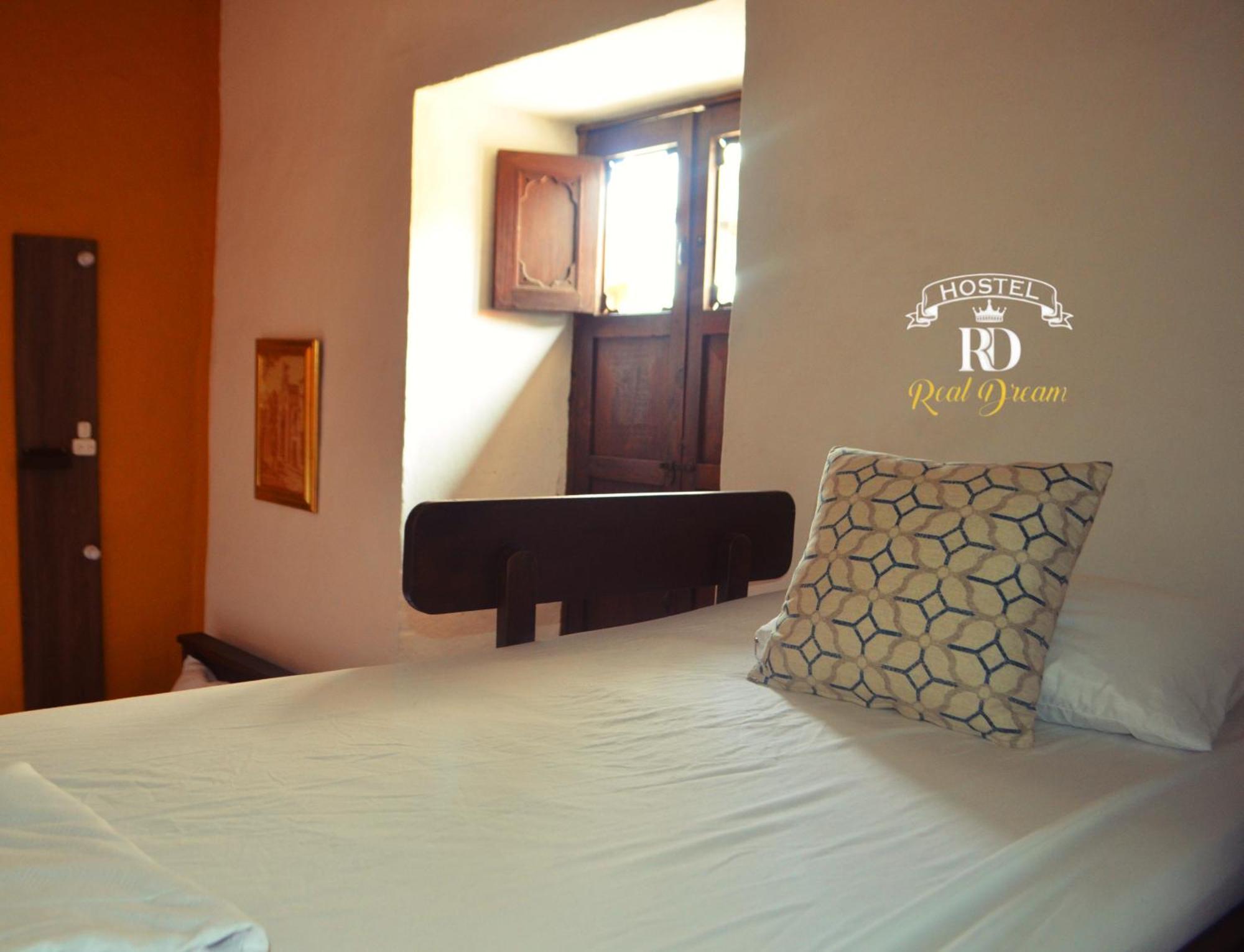 Real Dream Hostel 산힐 외부 사진